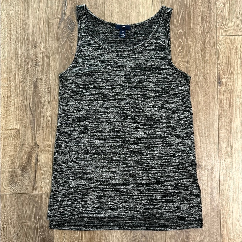 GAP Women's Heathered Black and Gray Knit Tank Top